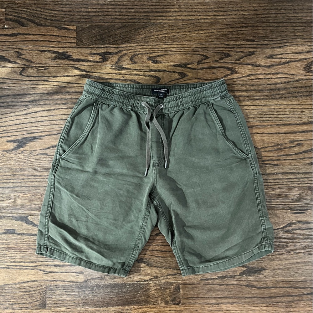 Men’s Banana Republic Cotton/Linen shorts